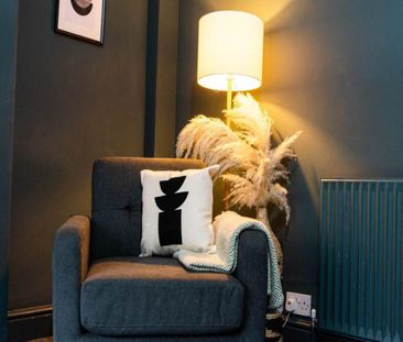 Asquith Avenue (Room 1), Morley, Leeds - Photo 4