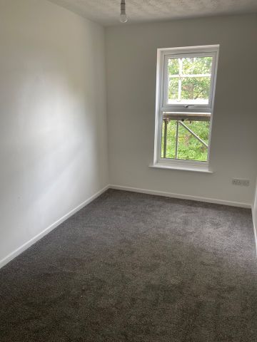 2 Bed Flat, Mariner Avenue, B16 - Photo 4