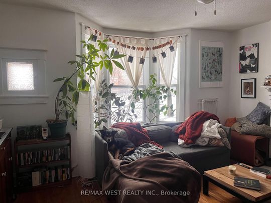 For Lease - 1504 Dufferin Street Unit# Unit 2, Toronto, Ontario - Photo 1