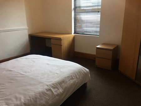 16 Sun Street - Photo 5