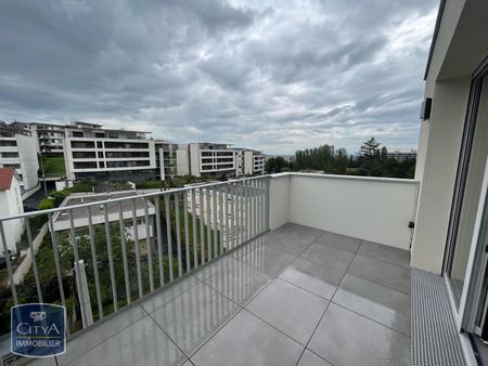 Location Appartement 2 pièces 40m² CHAMALIERES 63400 - Photo 2