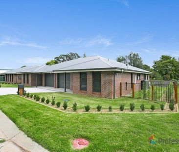 3/132 Douglas Street, Armidale NSW 2350 - Photo 4