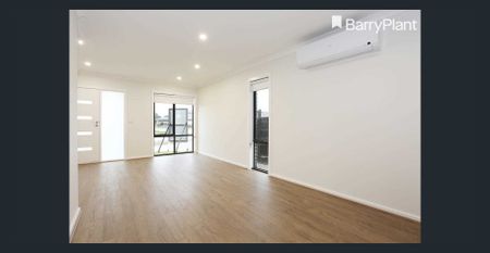 **REGISTER TO INSPECT VIA REALESTATE.COM.AU LINK & PHOTO ID MUST BE PROVIDED AT ENTRY, WHEN VIEWING ALL RENTAL PROPERTIES WITH BARRY PLANT FRANKSTON** - Photo 4