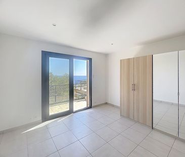 Maison T7 près de CARQUEIRANNE à louer - Photo 4