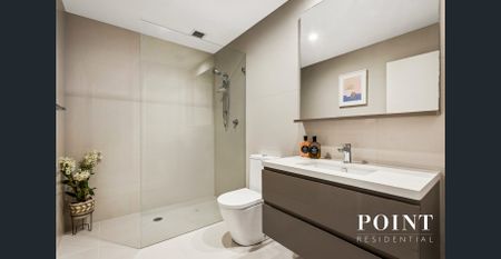 Enviable Living in Waterside Locale - Photo 4