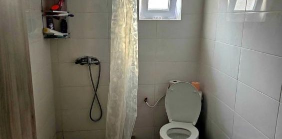 1 Room for rent at home, expenses included, 5 minutes UMF, - Photo 2