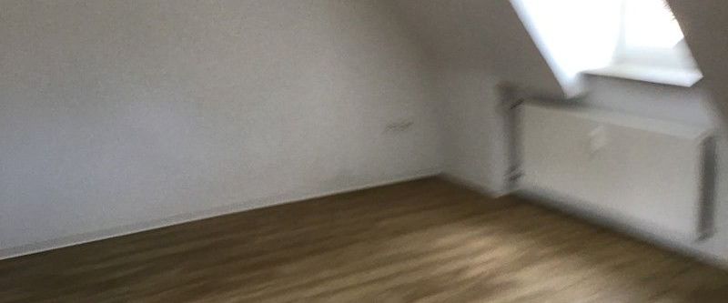 Schöne, renovierte DG-Wohnung in Eichholz - Photo 1