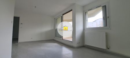 Appartement - 4 pièces - 78,36 m² - Saint-Priest - Photo 2