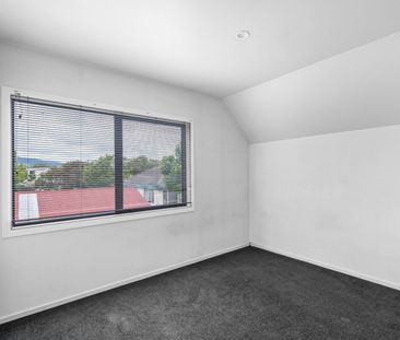 Low maintenance on the city fringe - Photo 6