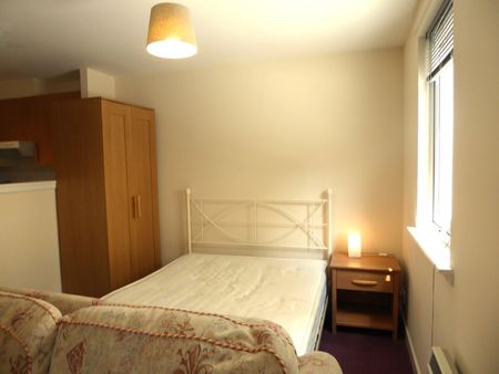 Studio Flat, Blackfriars Rd, G1 - Photo 3