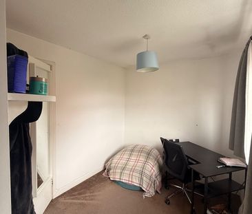 Room in a Shared House, Northwold Avenue, NG2 - Photo 4