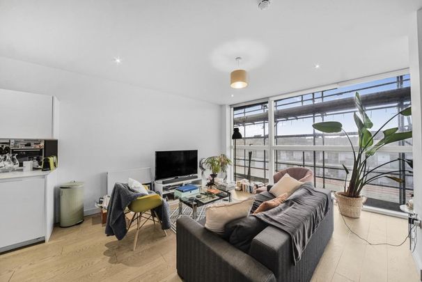 1 bedroom apartment to rent - Photo 1