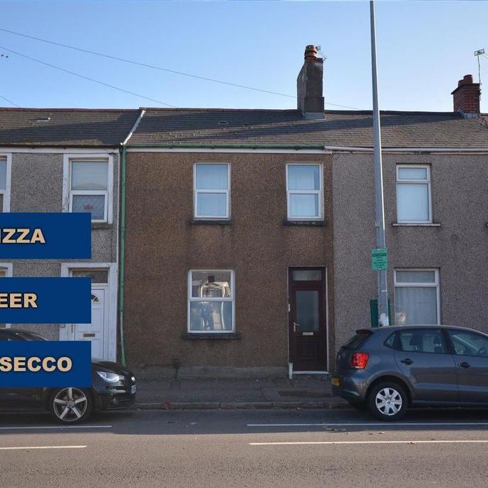 3 bedroom terraced house to rent - Photo 2