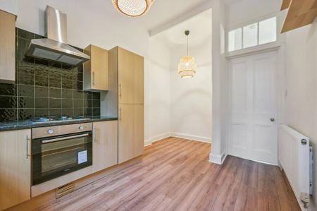 1 bedroom flat to rent - Photo 4