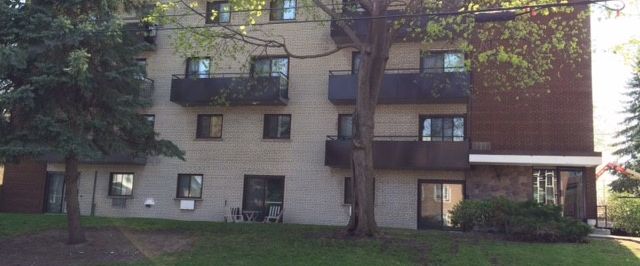 140 Kent Street - Photo 1