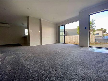 4 Bedrooms House For Rent ( Pukekohe) - Photo 2