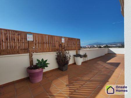 Atico en alquiler en Nueva Andalucia, Marbella - Photo 2