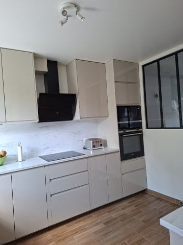 Location Maison 6 pièces 111m² ST GERMAIN EN LAYE 78100 - Photo 4