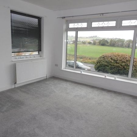 Royal Oak Avenue, BB1 - Photo 1