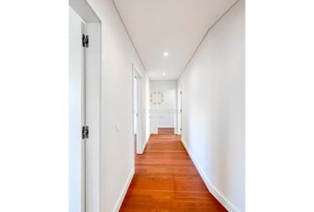 Apartamento T4 em Porto