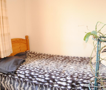 3 bedroom house to rent - Photo 2