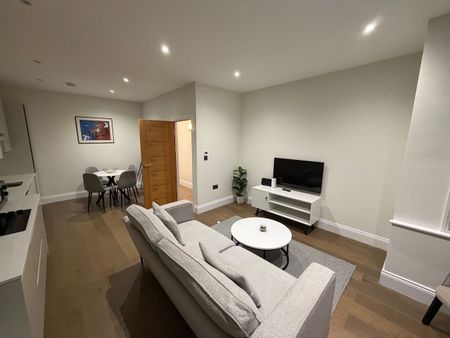2 Bed Flat, Gordon Road, W5 - Photo 2