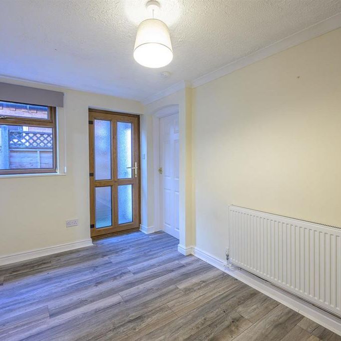 2 bedroom semi-detached house to rent - Photo 1