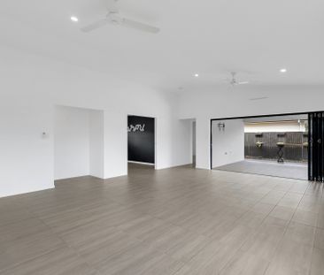 MODERN HOME – SPACE, COMFORT & STYLE - Photo 6