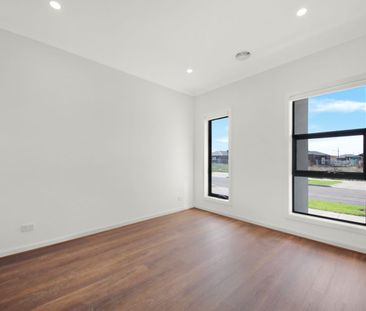 Beauty Family Home! - Photo 4