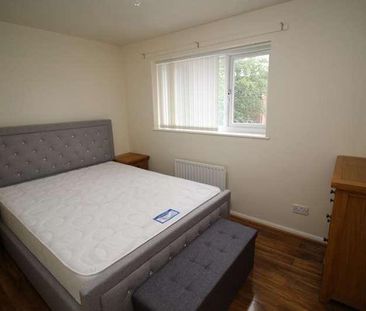 Velour Close Trinity Riverside, Salford, M3 - Photo 4