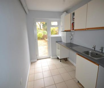 4 Bedroom Mews To Let - Photo 6