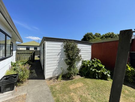 Howard Street, Parkvale - Photo 2