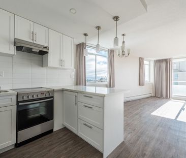 Park Towers - Photo 1