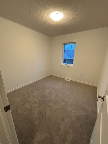 For Lease - 41 Lower Street, Barrie, Ontario - Photo 2