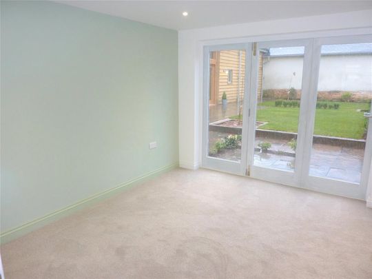 4 bedroom house to rent - Photo 1