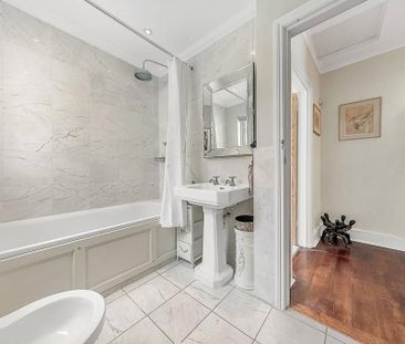 4 bedroom terraced house to rent - Photo 3