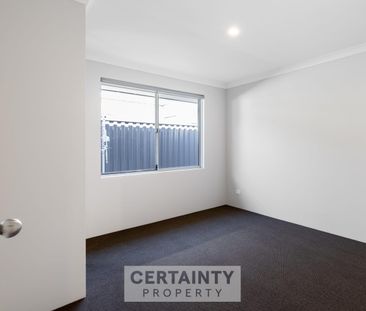 Modern 2-Bedroom Home in Tranquil Meadow Springs - Photo 3