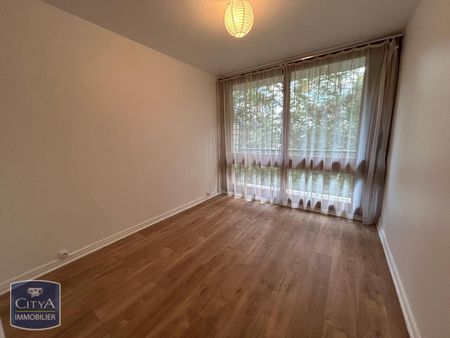 Location Appartement 3 pièces 65m² FONTENAY LE FLEURY 78330 - Photo 4