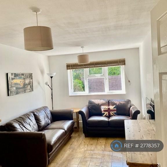 5 bedroom terraced house to rent - Photo 1