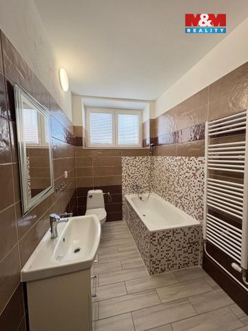 Pronájem bytu 2+1 78 m² - Фото 3