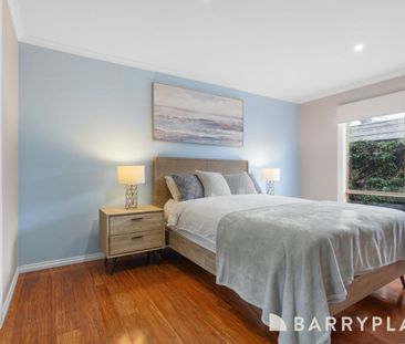 Stylish Bayside Living in a Prime Chelsea Location - Photo 3