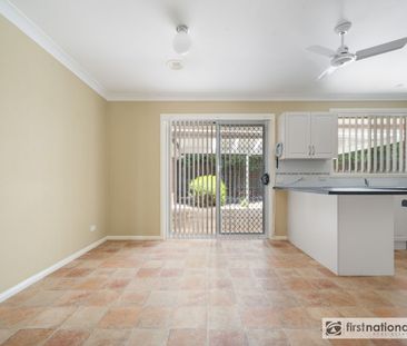 Comfortable Family Living in South Bathurst - Photo 2