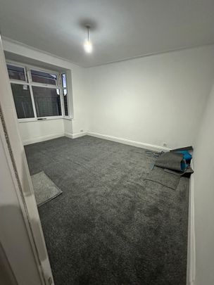 4 Bed Semi-Detached House, Greenhill Road, M8 - Photo 1