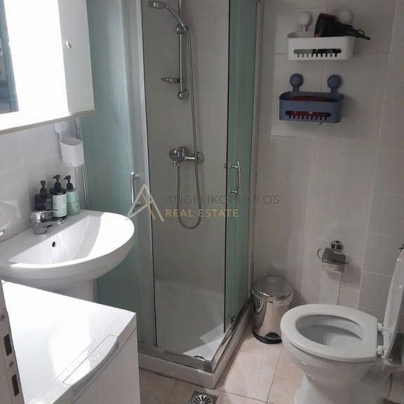 Studio / γκαρσονιέρα 30 τ.μ. προς ενοικίαση - Photo 1