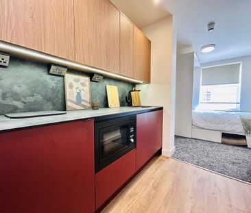 Studio to rent - Photo 2