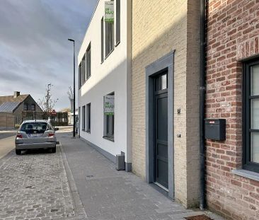 Volledig gerenoveerd gelijkvloers appartement in nostalgische liggi... - Photo 6