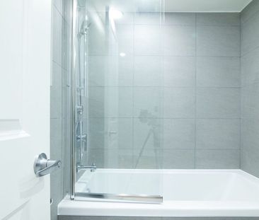 25 Avenue des Pins O, Montréal, QC - Photo 6