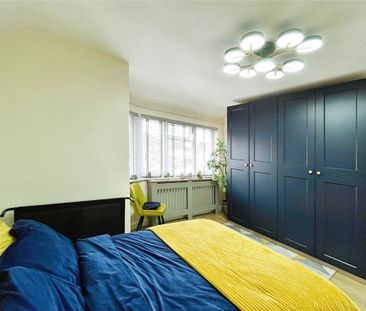 2 bedroom semi-detached house to rent - Photo 2