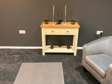 Terraced House to rent on - Photo 3