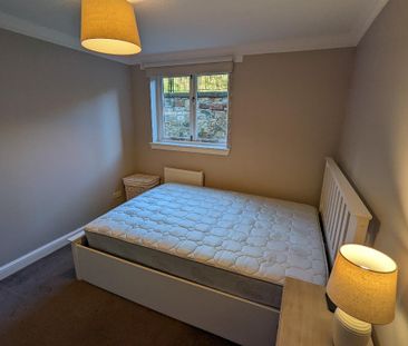 2 bedroom flat to rent - Photo 6